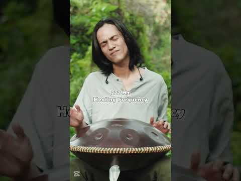 Smooth solitude | handpan music @Handpanion