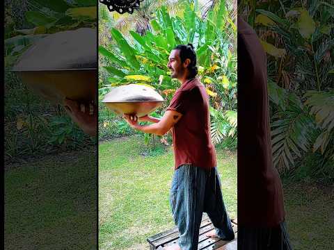 Lluvia Toca el Handpan 🫶🏼✨ #handpan #musica #naturalhealing
