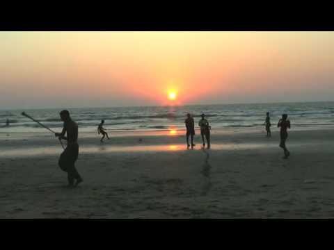 Sunset and full moon in line, Davide Swarup, Handpan Music, Arambol Goa