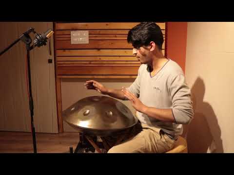 First time with the handpan ! | AWC Studio | Vaasudevam | Hijaz scale